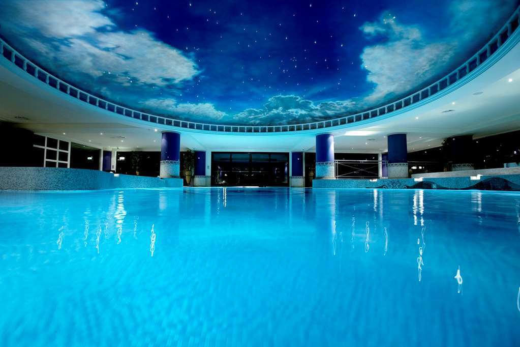 מלון ניופורט The Manor House At Celtic Manor מתקנים תמונה