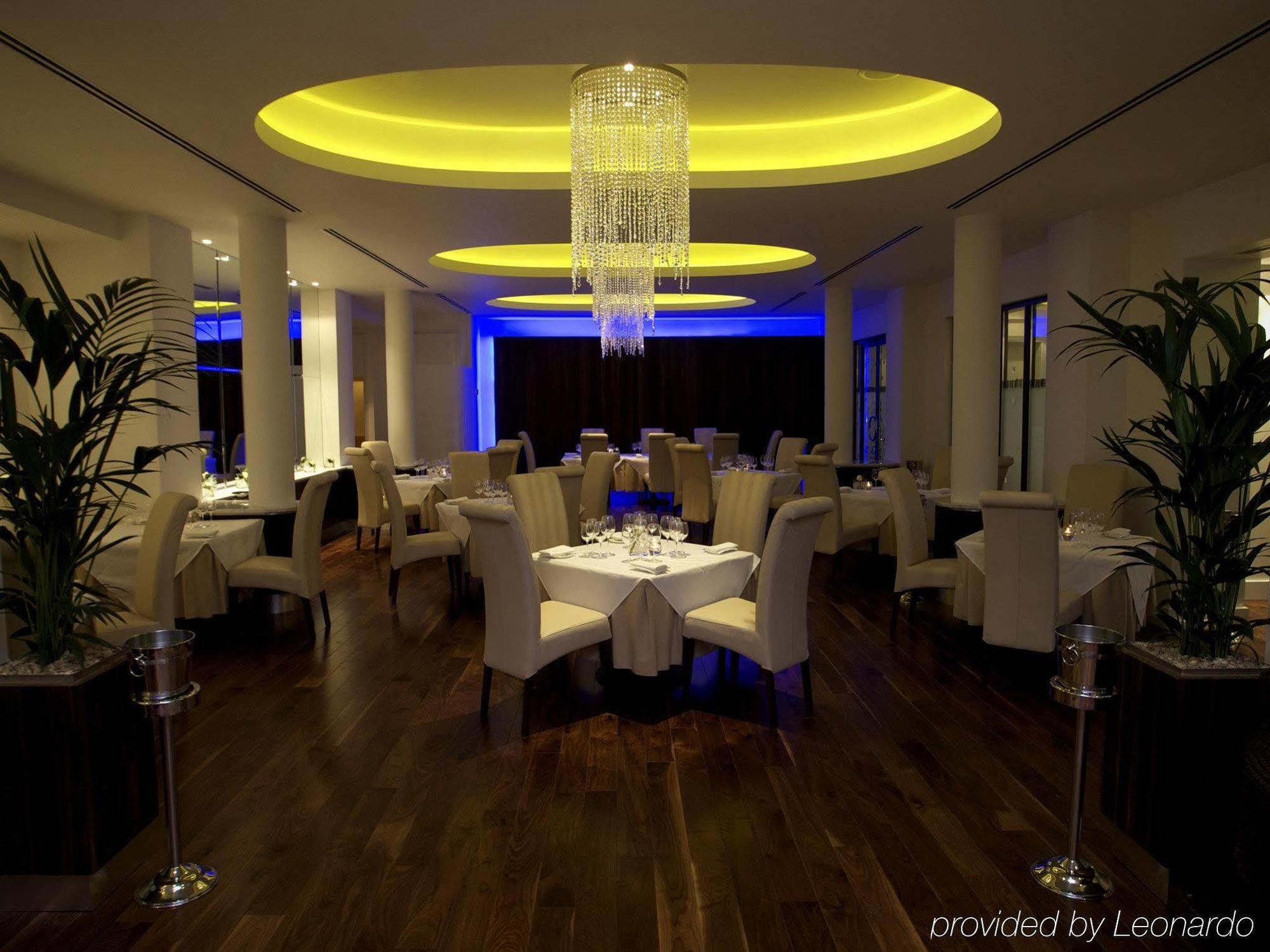 מלון ניופורט The Manor House At Celtic Manor מסעדה תמונה